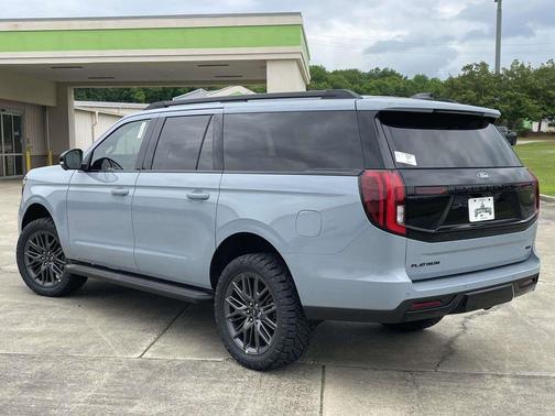 Glacier Gray Metallic 2026 Ford Expedition Max Platinum