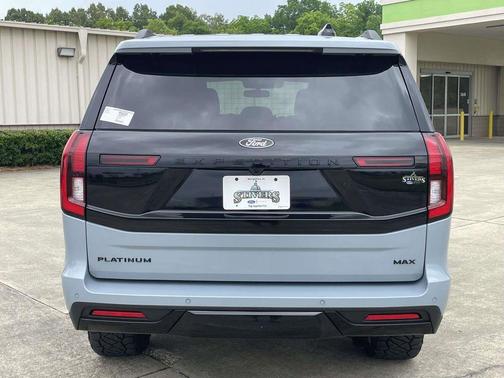 Glacier Gray Metallic 2026 Ford Expedition Max Platinum