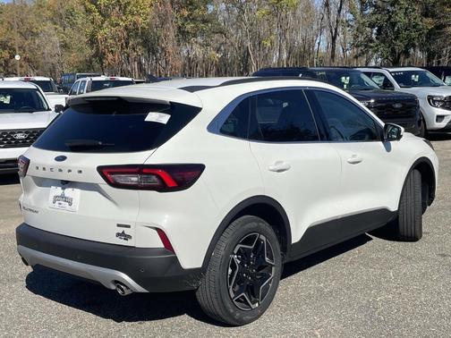 2026 Ford Escape Platinum