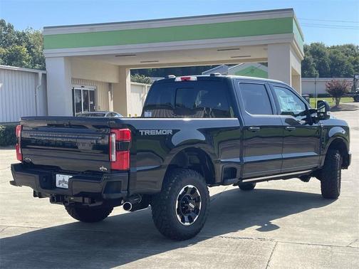 2026 Ford F-250 Platinum