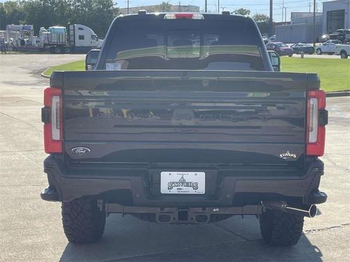 2026 Ford F-250 Platinum