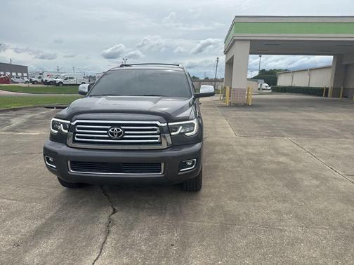 Magnetic Gray Metallic 2020 Toyota Sequoia Platinum