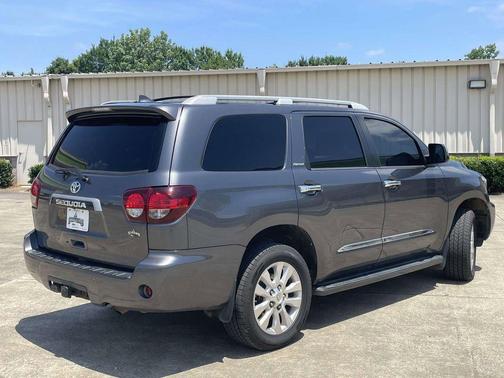 Magnetic Gray Metallic 2020 Toyota Sequoia Platinum