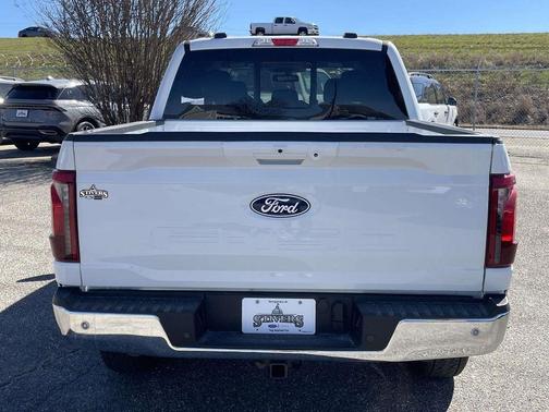 Oxford White 2026 Ford F-150 XLT