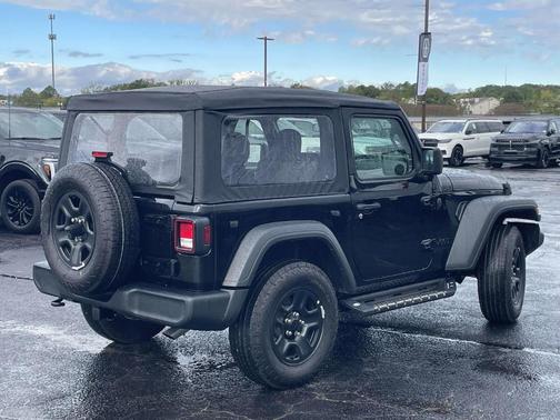 2025 Jeep Wrangler Sport