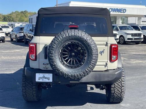 2025 Ford Bronco Base