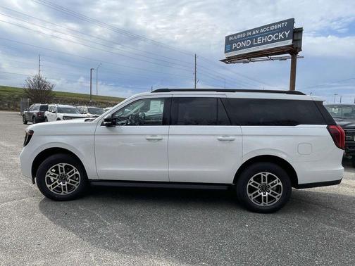 Star White 2026 Ford Expedition Max Active