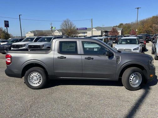 2025 Ford Maverick XL