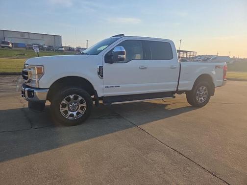 Star White 2021 Ford F-350 Lariat Super Duty