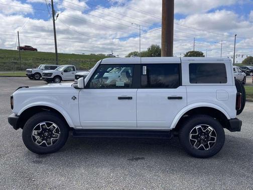 White 2026 Ford Bronco Outer Banks