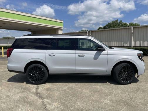 Space Silver 2026 Ford Expedition Max Platinum