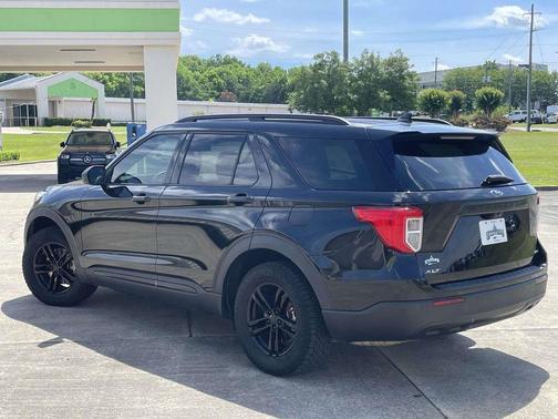 Agate Black Metallic 2020 Ford Explorer XLT
