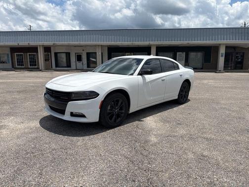 White Knuckle Clearcoat 2023 Dodge Charger SXT