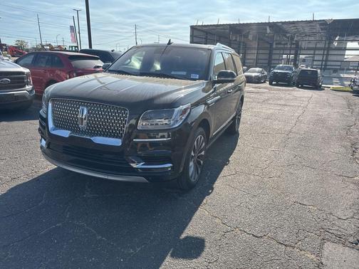 Black 2020 Lincoln Navigator Reserve