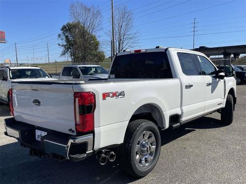 2026 Ford F-350 Lariat Super Duty