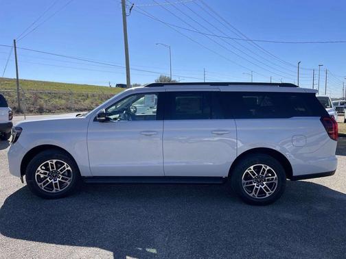 Space Silver 2026 Ford Expedition Max Active