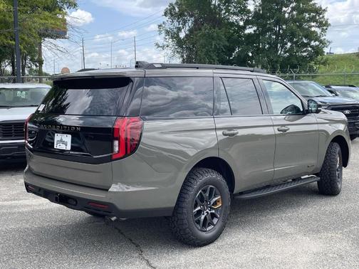 Gray 2027 Ford Expedition TREMOR