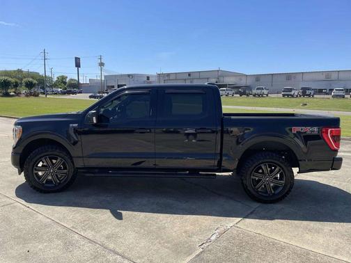 Agate Black Metallic 2022 Ford F-150 XLT