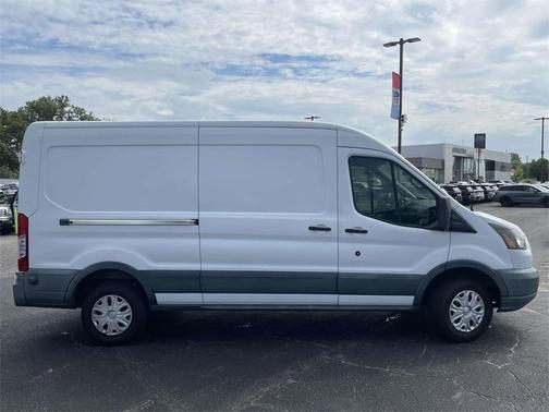 2015 Ford Transit-250 148 WB Medium Roof Cargo