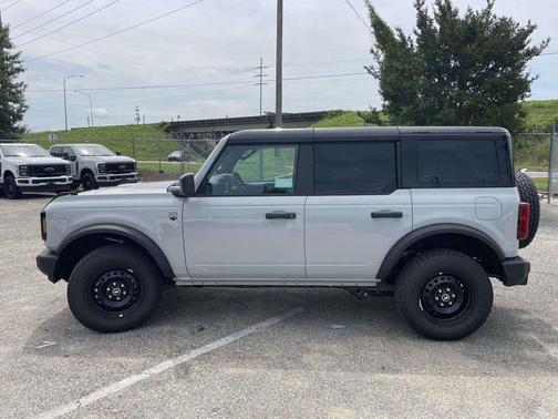 Avalanche Gray 2026 Ford Bronco Big Bend