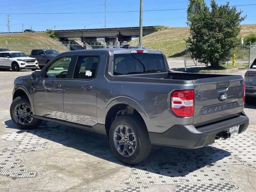 Carbonized Gray Metallic 2026 Ford Maverick XLT