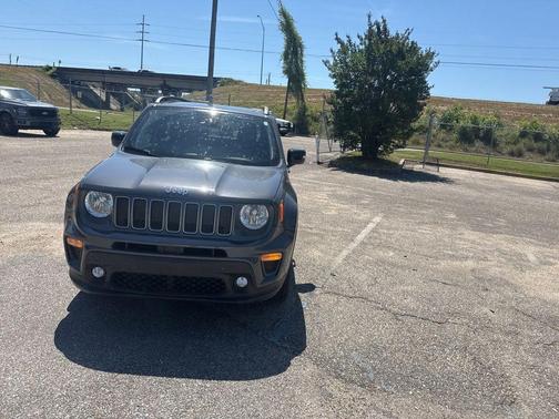 Graphite Gray 2022 Jeep Renegade Limited