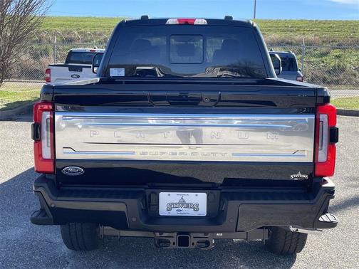 2026 Ford F-350 Platinum