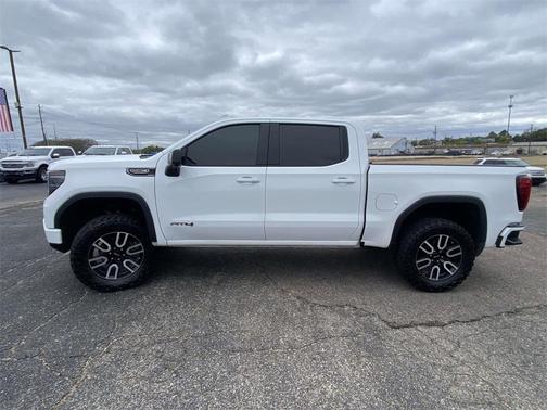 2022 GMC Sierra 1500 AT4