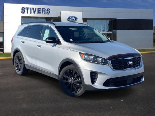 2020 Kia Sorento S