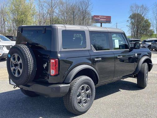 Shadow Black 2026 Ford Bronco Big Bend