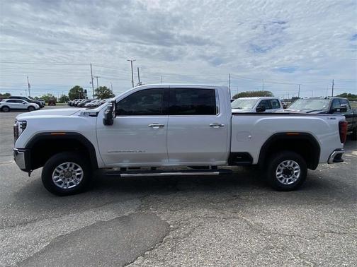 2024 GMC Sierra 2500 SLT