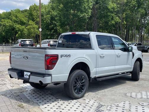 Avalanche 2026 Ford F-150 Lariat