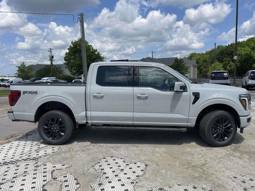Avalanche 2026 Ford F-150 Lariat