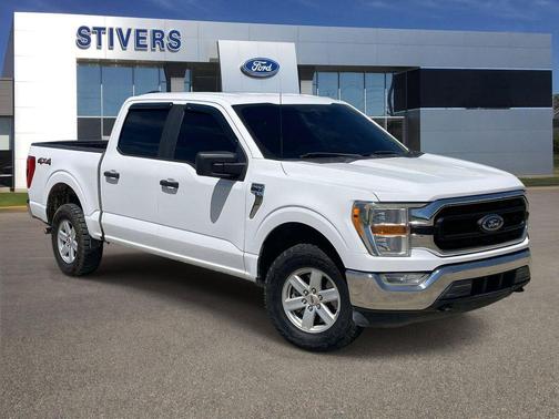 Oxford White 2022 Ford F-150 XLT