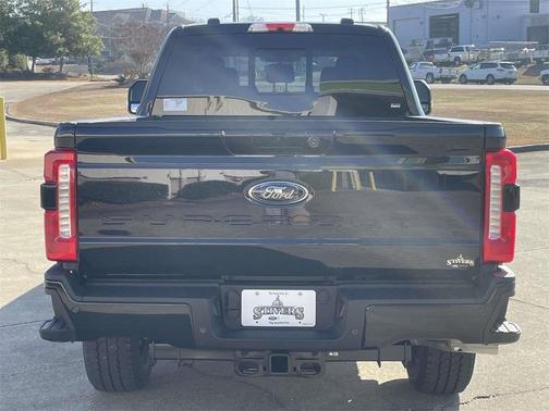 2026 Ford F-350 Lariat Super Duty