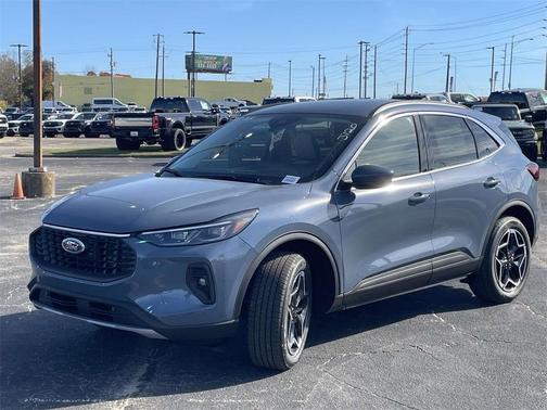 2026 Ford Escape Platinum