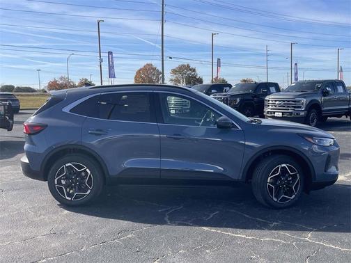 2026 Ford Escape Platinum