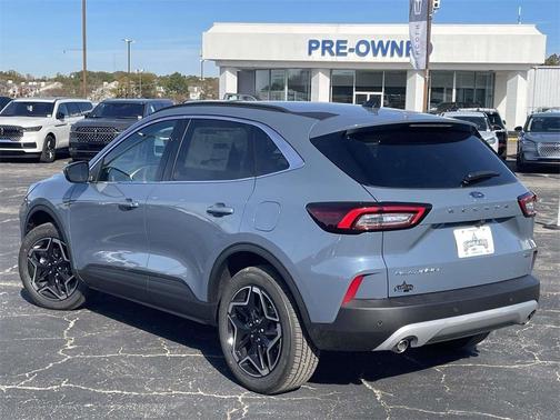 2026 Ford Escape Platinum