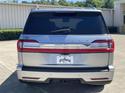 Silver Radiance 2020 Lincoln Navigator L Reserve