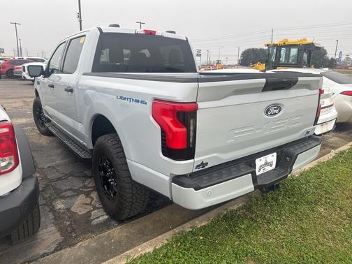 2025 Ford F-150 Lightning XLT