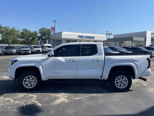 2024 Toyota Tacoma SR5