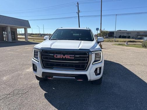 2021 GMC Yukon XL AT4