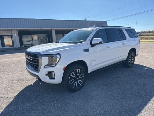 2021 GMC Yukon XL AT4