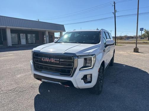 2021 GMC Yukon XL AT4