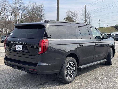Dark Matter Gray Metallic 2026 Ford Expedition Max Active