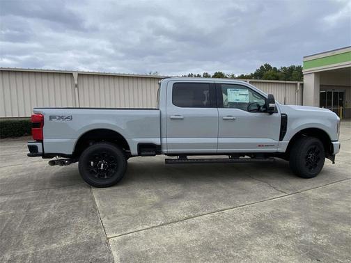 2026 Ford F-350 Lariat Super Duty