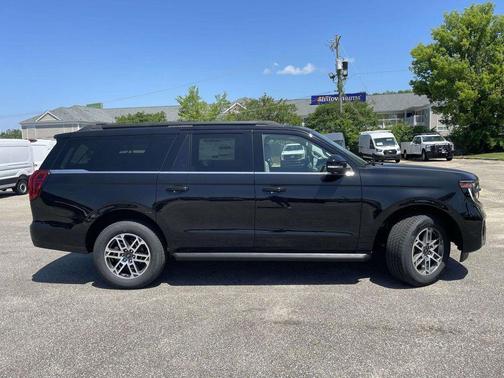 Agate Black Metallic 2026 Ford Expedition Max Active