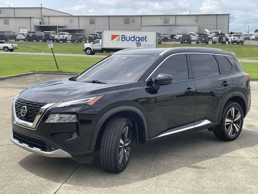 Super Black 2021 Nissan Rogue Platinum