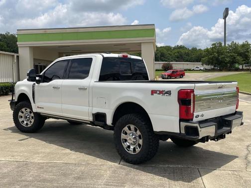 White Metallic 2024 Ford F-350 King Ranch