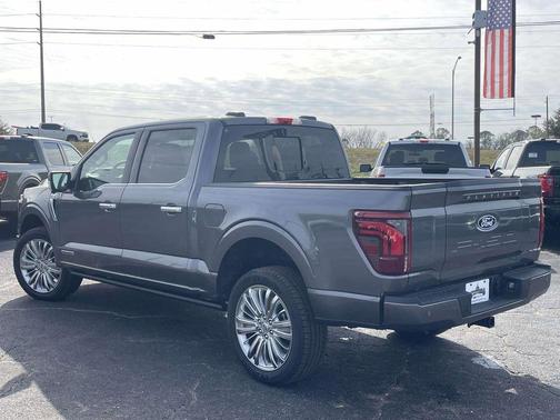 2025 Ford F-150 Platinum